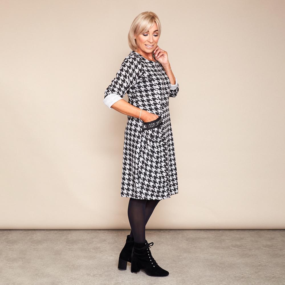 Kate Houndstooth Dress (Black)