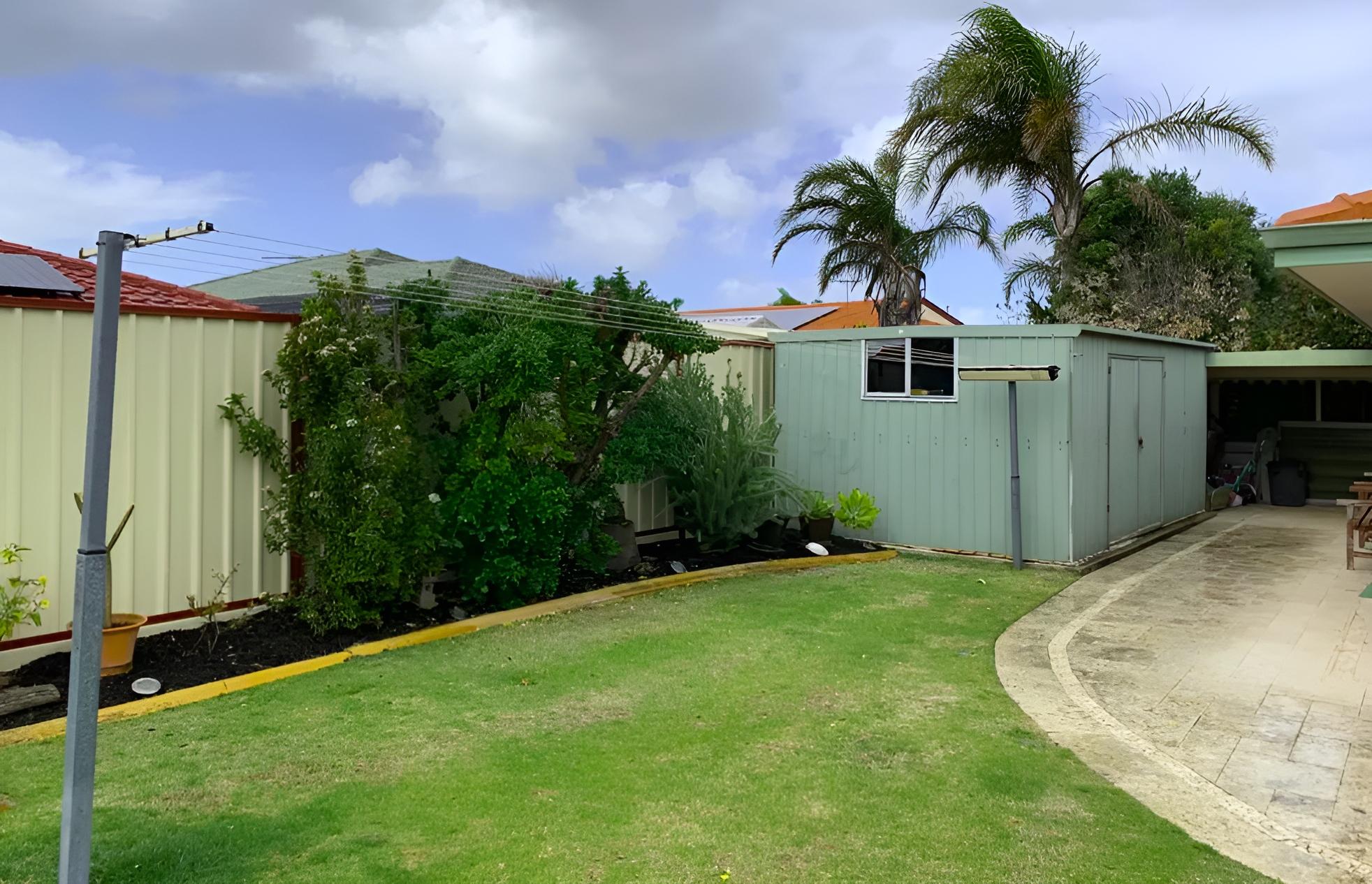 Clothesline for a Family of 3 6 Quintessential Australian-Made Clothesline for a Family of 3: