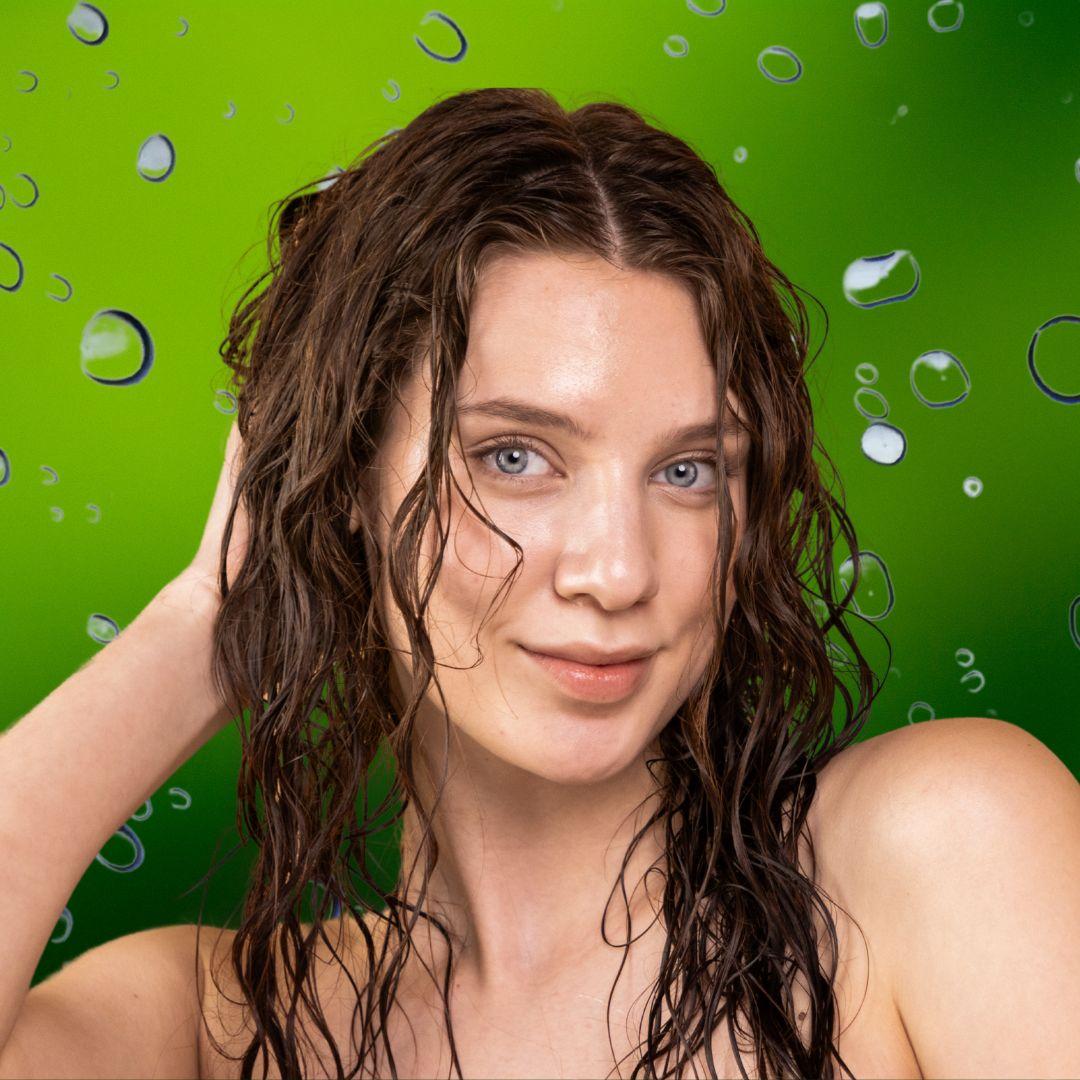 Soft-O-More shampoo helps dry, frizzy-looking, unmanageable hair