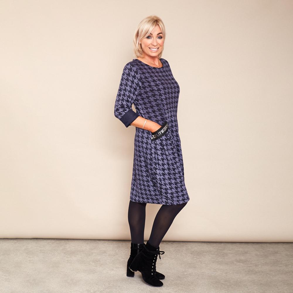 Kate Houndstooth Dress (Navy)