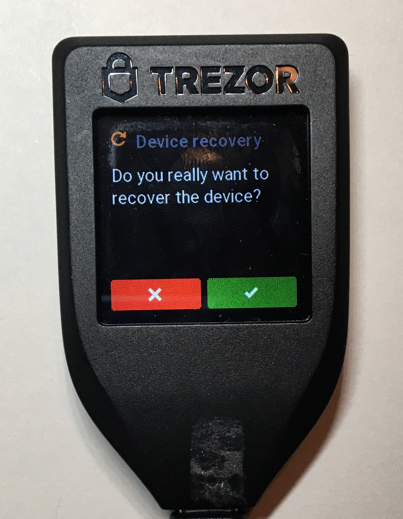 Trezor sales soar 900% amid Ledger's seed recovery controversy