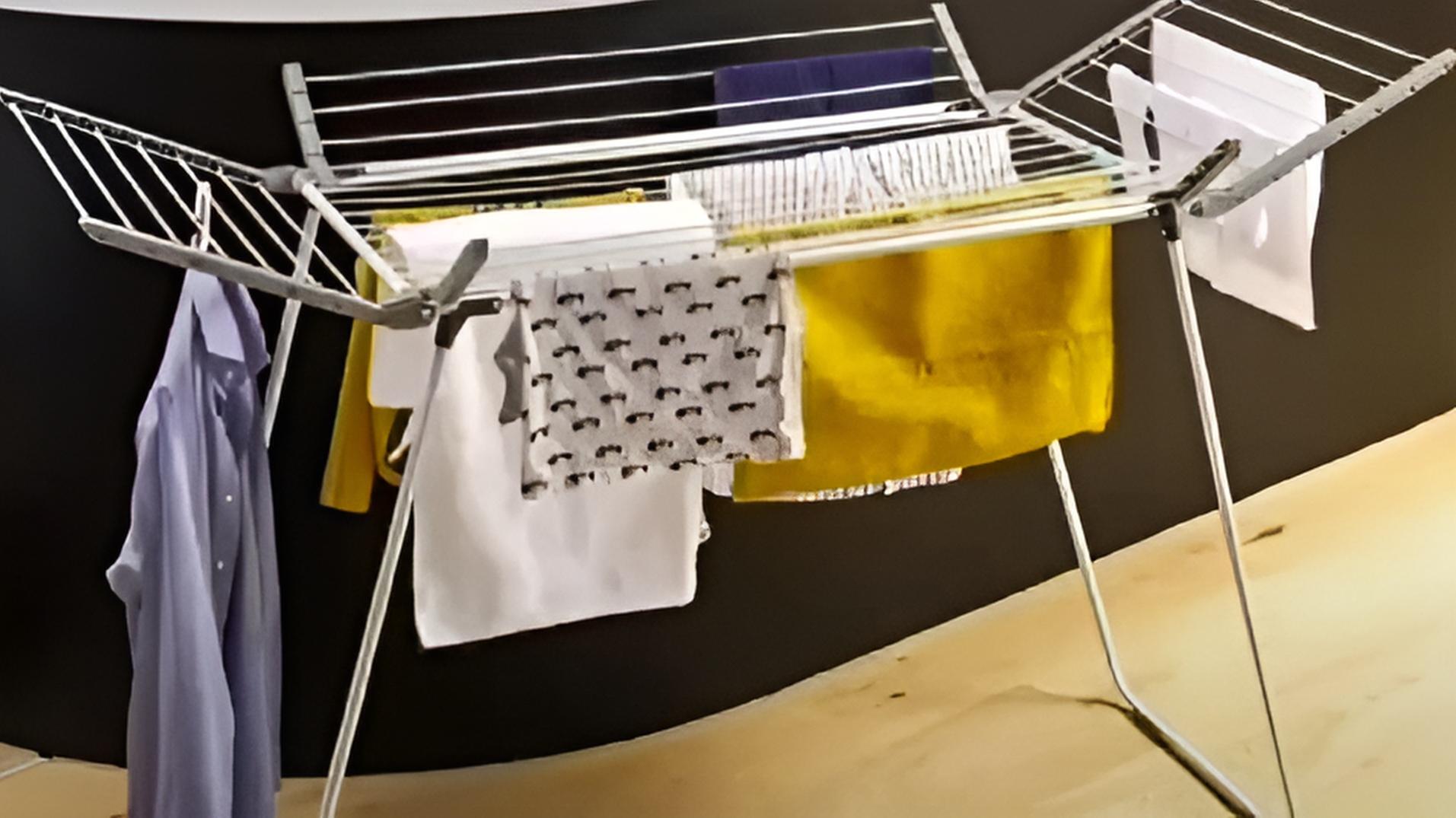 Removable Caravan Clothes Line Hills Four Wing Expanding Clothes Airer