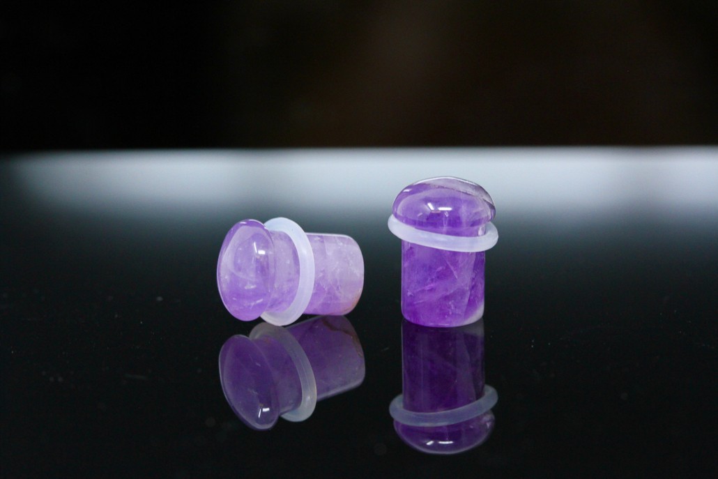 Single Flare Amethyst Plugs for stretched ears (Pair) - PH136