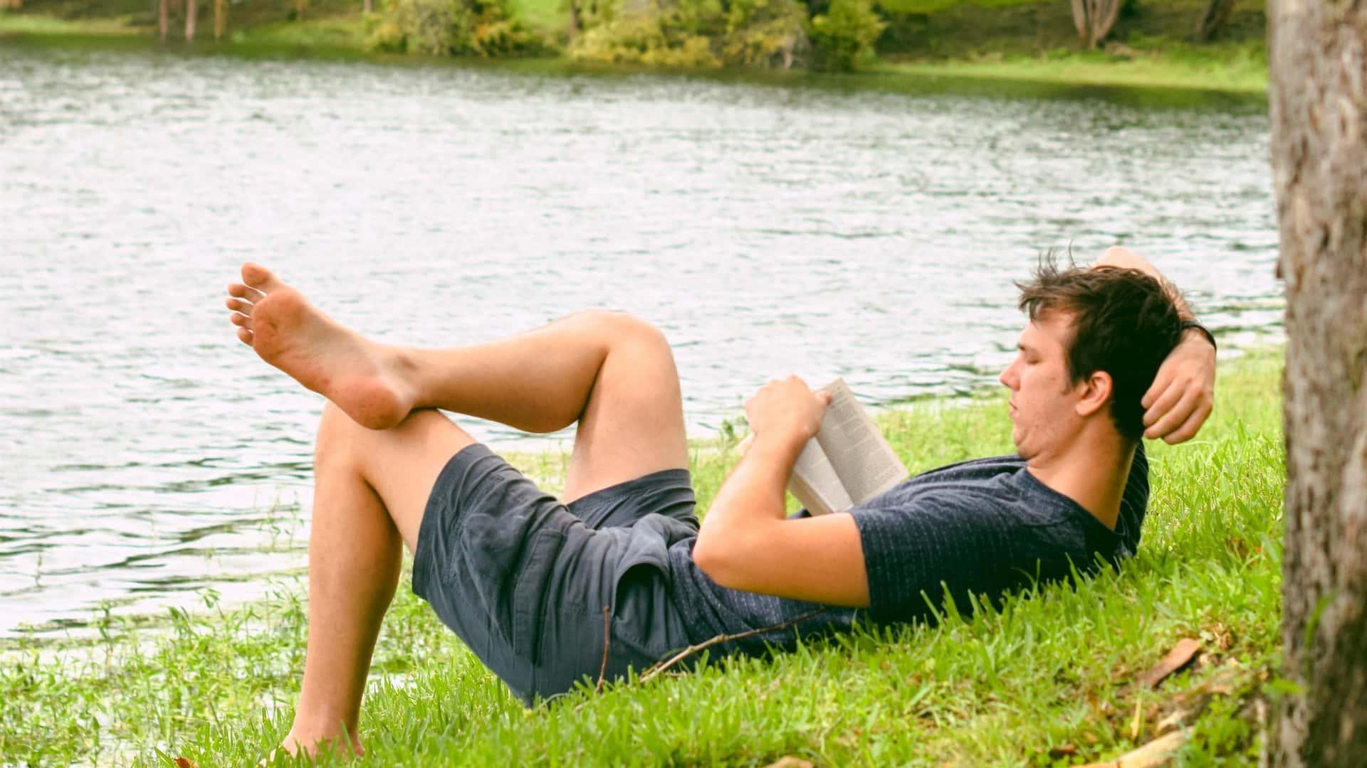 The Key to Success: Why Reading is a Game Changer for Big and Tall Men