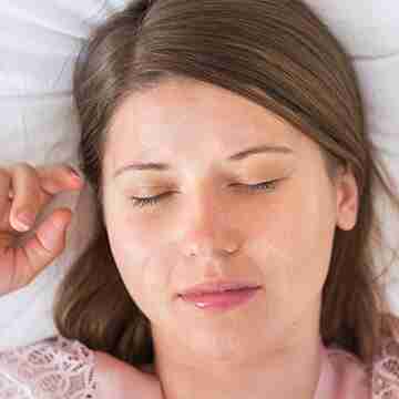 Blumbody Face Smoothing Patches wear them while you sleep