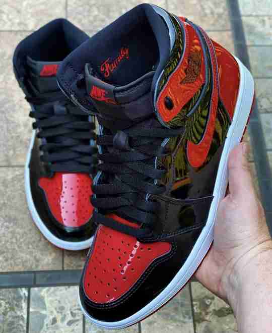 Air Jordan 1 Bred Patent