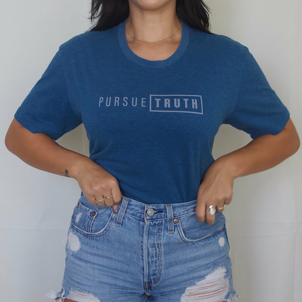 Unisex Pursue Truth T-Shirt
